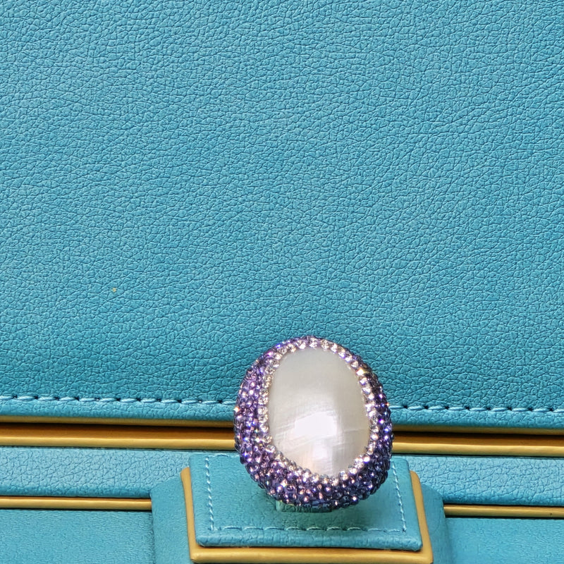 Ring with Mother of pearl and light purple  Austrian Crystals