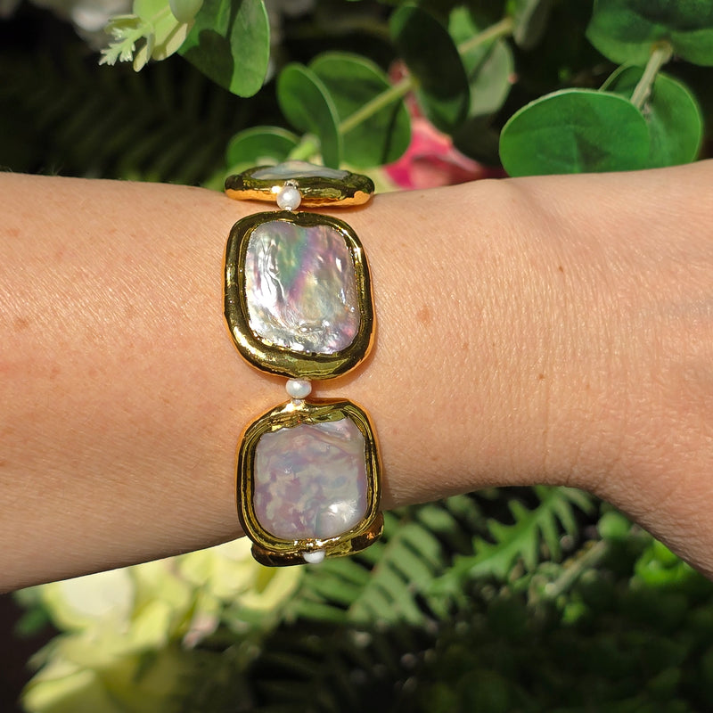 Elegant Bracelet with Square Shaped Flattened Pearls and Plated Gold