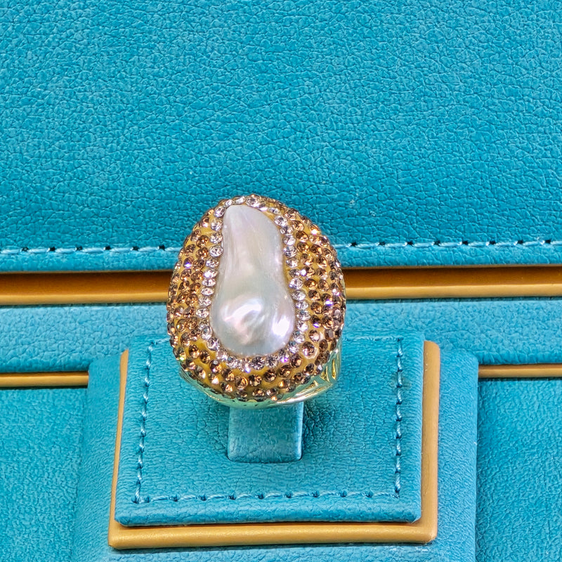 Baroque Pearl ring with Gold Colour of Austrian Crystals