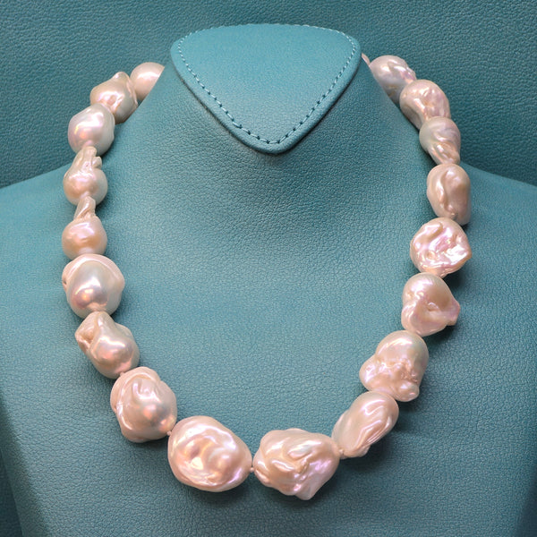 Baroque  Pearl Necklace