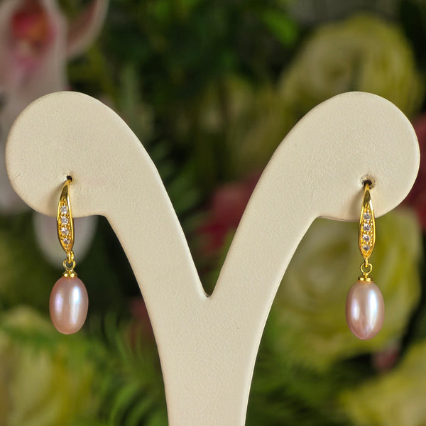 Purple freshwater dangle earring
