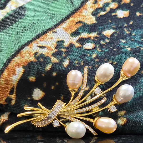 Multicolor bouquet pearl brooch