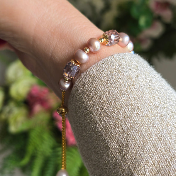 Adjustable Purple Pearl bracelet with Austrian crystal beads